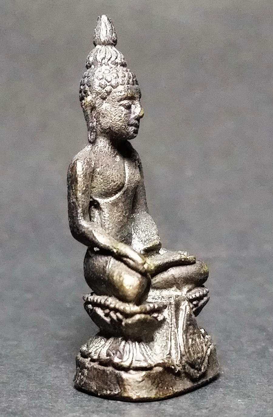 รหัสสินค้า พระกริ่ง พระหล่อ 438 รูปหล่อพระไพรีพินาศอุดกริ่ง วัดบวรนิเวศวิหาร กรุงเทพฯ ไม่ทราบปีที่สร้าง พระรายการนี้ให้เช่าบูชาแล้ว