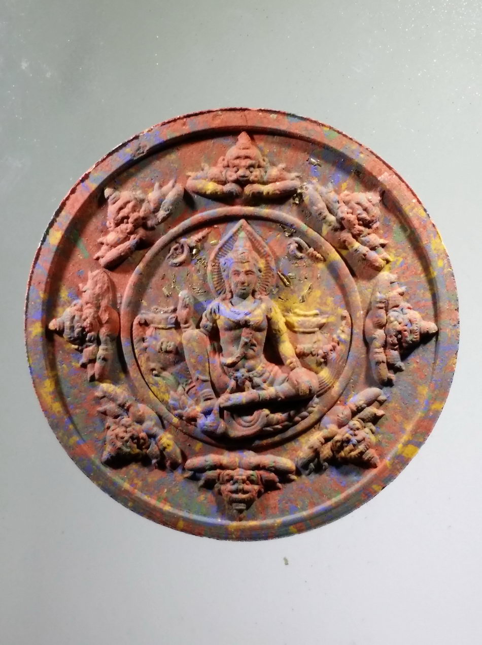 รหัสสินค้า จตุคามรามเทพ 747 องค์พ่อจตุคามรามเทพ รุ่น รับทรัพย์พระแม่ธรณี เนื้อว่านก้นครก โรยผงตะไบ พุทธาภิเษก ศาลหลักเมือง วัดพระมหาธาตุวรมหาวิหาร จังหวัดนครศรีธรรมราช วัดมัชฌิมเจริญธรรม และศาลหลักเมือง จังหวัดระนอง สร้างปี 2550