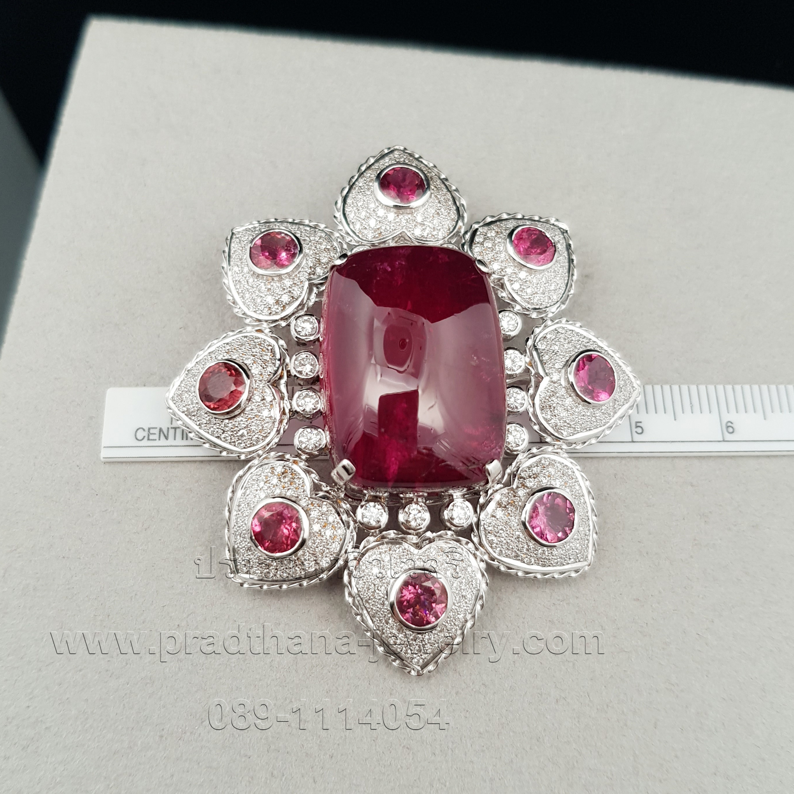 จี้รูเบลไลท์ประดับเพชร