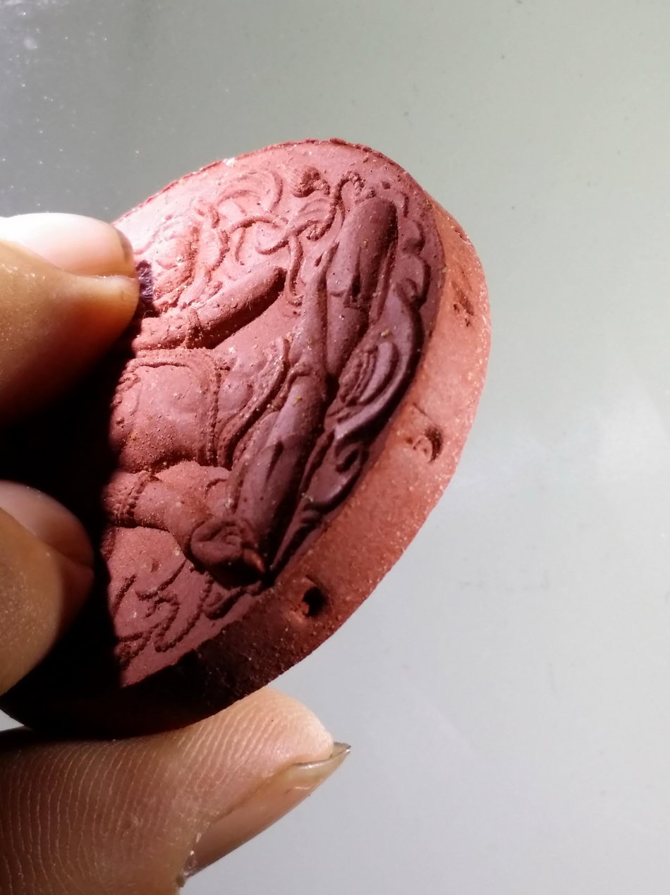 รหัสสินค้า จตุคามรามเทพ 965 พระเทวราชโพธิสัตว์จตุคามรามเทพ รุ่นมหาจักรพรรดิศรีวิชัยสุวรรณภูมิ เนื้อมหาว่าน 108 หมายเลข ๖๗๔๖