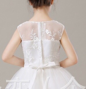Gd3133- พร้อมส่งจากไทย งชุดเดรสออกงานเด็กสีขาว