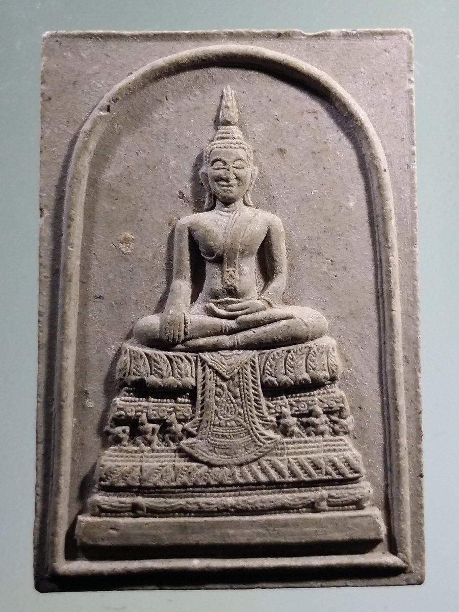 รหัสสินค้า พระเนื้อดิน เนื้อผง เนื้อว่าน 8829 พระพุทธ เนื้อผง โรยผงตะไบ ไม่ทราบที่