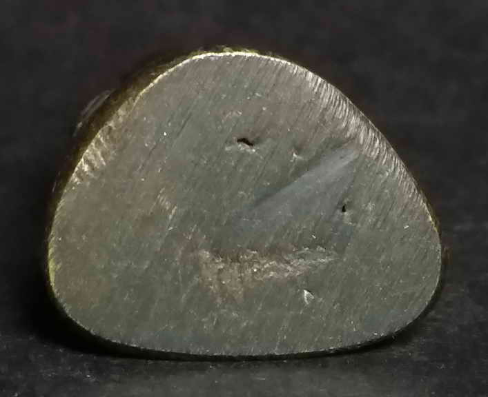 รหัสสินค้า พระกริ่ง พระหล่อ 049 รูปหล่อหลวงพ่อเงิน วัดบางคลาน จังหวัดพิจิตร ไม่ทราบรุ่น ไม่ทราบปีที่สร้าง โค๊ตหล่อในตัว