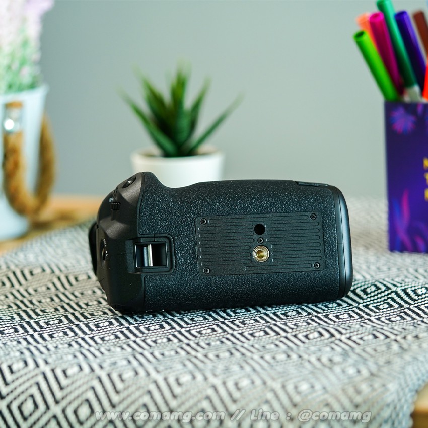 KingMa Battery Grip สำหรับ Canon EOS-R รุ่น BG-E22