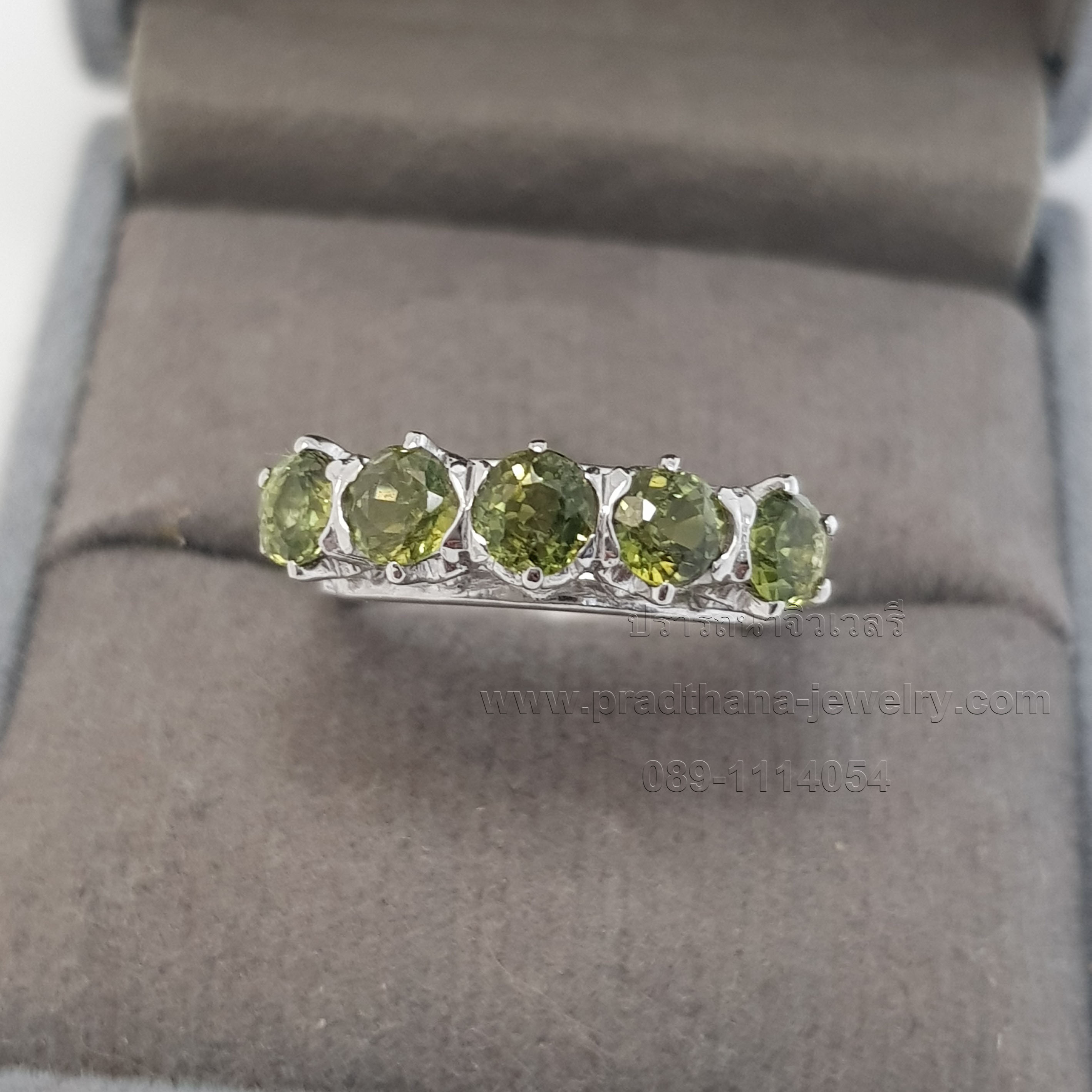 แหวนแถวเขียวส่อง **จองแล้ว**