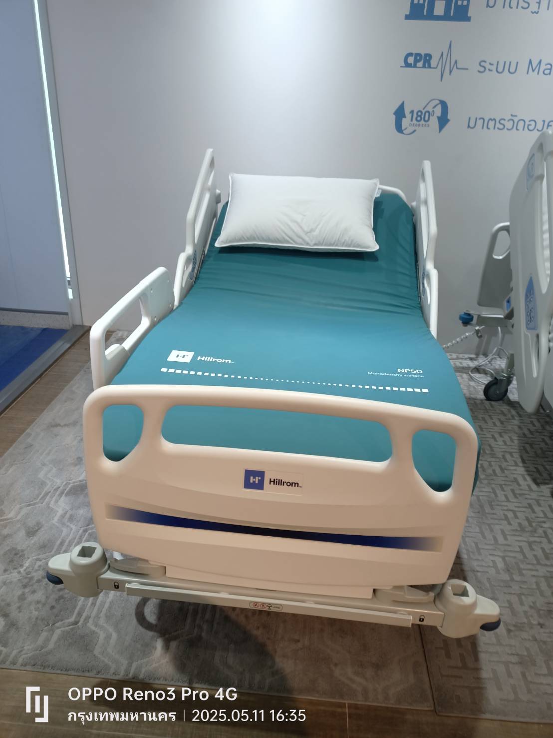 ชุดเตียงผู้ป่วยปรับระดับไฟฟ้า Hill-Rom Accella 900 + ฟูกที่นอน แบรนด์ Hill-Rom NP50 แบรนด์จากประเทศสหรัฐอเมริกา สามารถชั่งน้ำหนักคนไข้บนเตียงได้