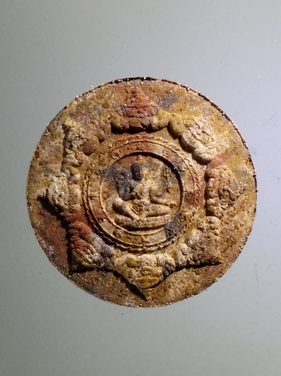 รหัสสินค้า จตุคามรามเทพ 465 จตุคามรามเทพ - หลวงปู่ทวด รุ่น บูรณะหลักเมืองปัตตานี เนื้อก้นครก พิมพ์เล็ก โค้ตเลเซอร์ หมายเลข 144271