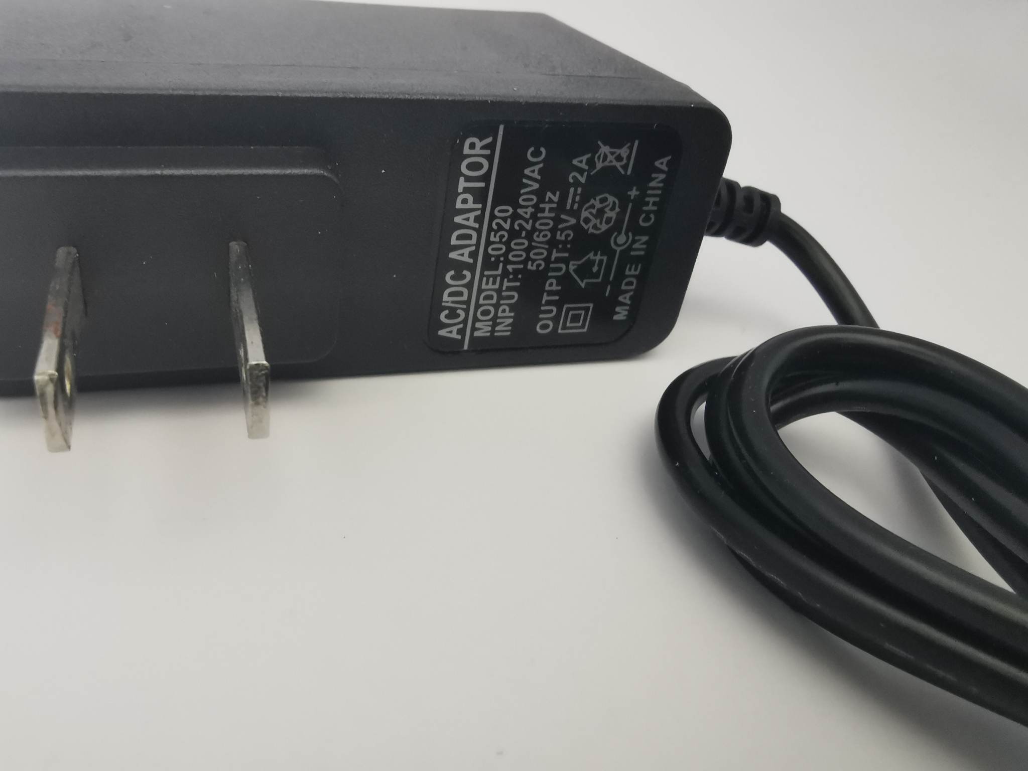 Adapter 5 V 2A
