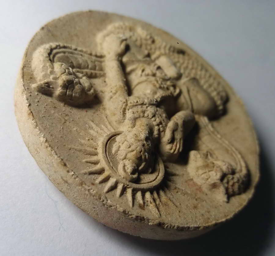 รหัสสินค้า จตุคามรามเทพ 079 จตุคามรามเทพ เนื้อว่านขาว รุ่นเทวะนคร