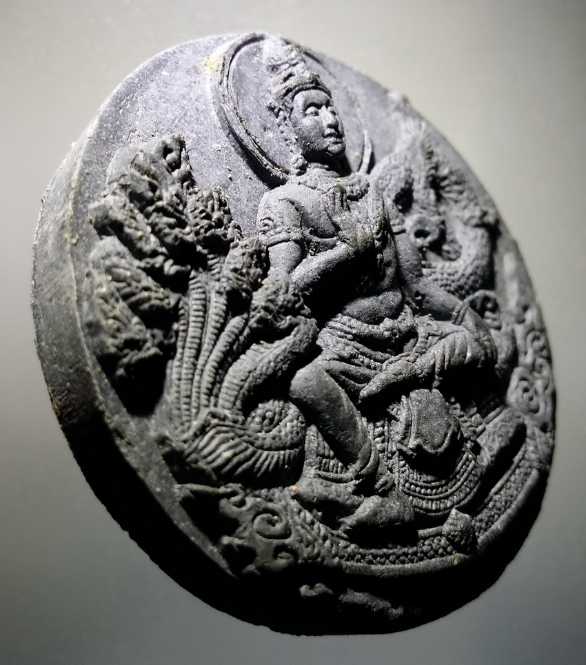 รหัสสินค้า จตุคามรามเทพ 153 พระเทวราชโพธิสัตว์จตุคามรามเทพ ทรงพญานาค อนันตนาคราช หลังพระพิฆเณศวร ไม่ทราบรุ่น