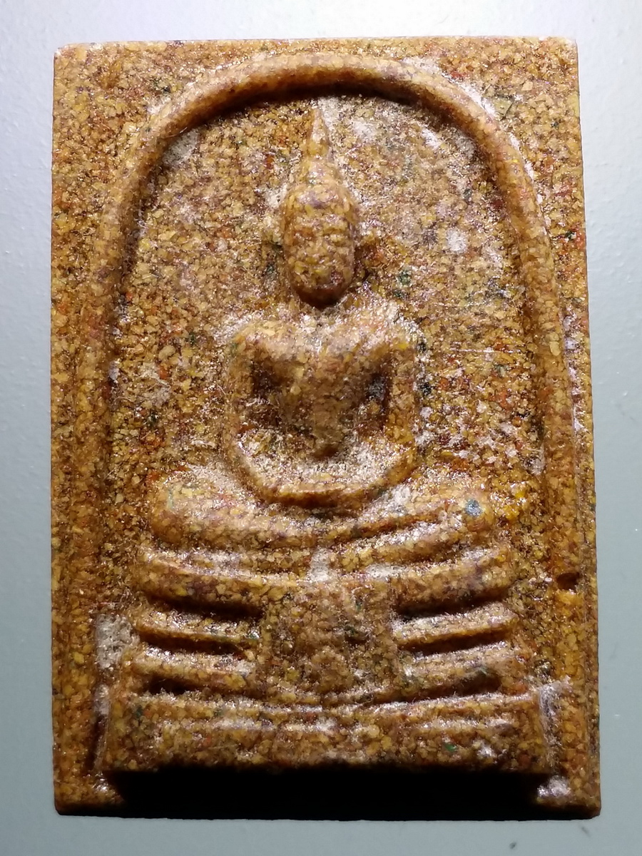 รหัสสินค้า พระมีกล่อง 436 หลวงพ่อโสธร เนื้อกระเบื้องหลังคาโบสถ์ วัดโสธรวรารามวรวิหาร จังหวัดฉะเชิงเทรา