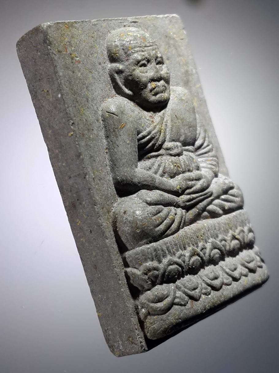 รหัสสินค้า หลวงปู่ทวด วัดต่างๆ 349 หลวงปู่ทวดเนื้อผง ปูนซีเมนต์ วัดหนองว่านเหลือง จังหวัดฉะเชิงเทรา สร้างปี 2552