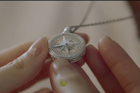 สร้อยเข็มทิศแบบหลินอี้หยาง #ลมหนาวและสองเรา