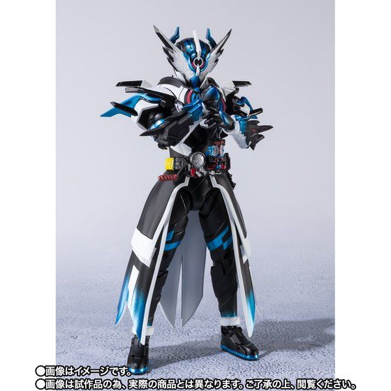เปิดรับPreorder มัดจำ 500 บาท P-bandai S.H.Figuarts Kamen rider Cross- Z Evol โมเดลสำเร็จ