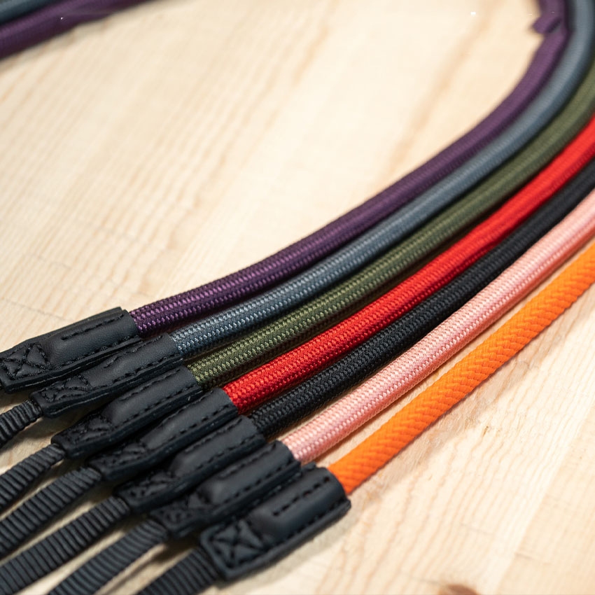 Fenchii สายคล้องกล้องแบบสายร้อยกล้อง แบบเชือกปีนเขา