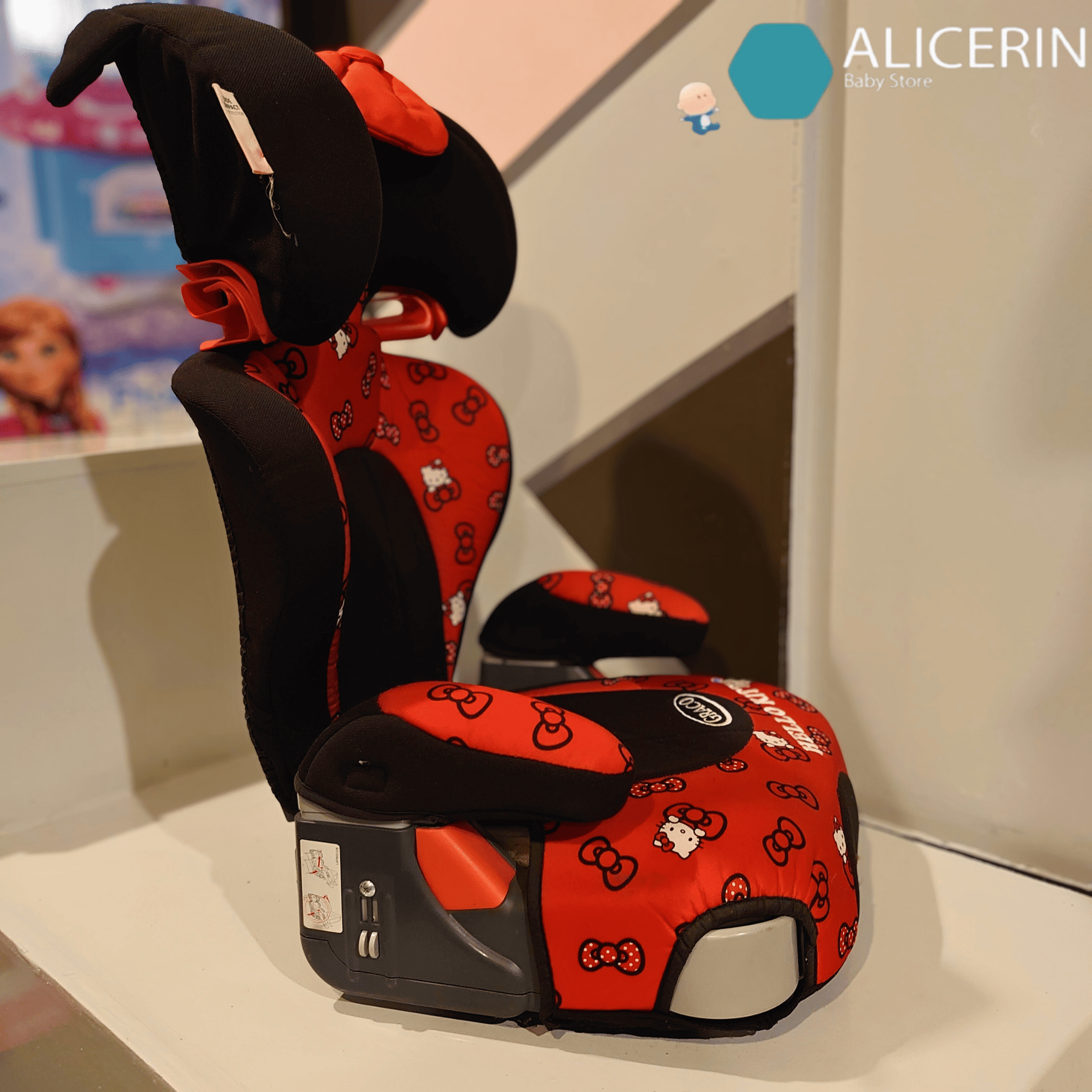 บูสเตอร์ Booster Seat "Graco" Junior Maxi Plus Limited Hello kitty ผ่านการตรวจมาตรฐานความปลอดภัยสินค้ามือสอง