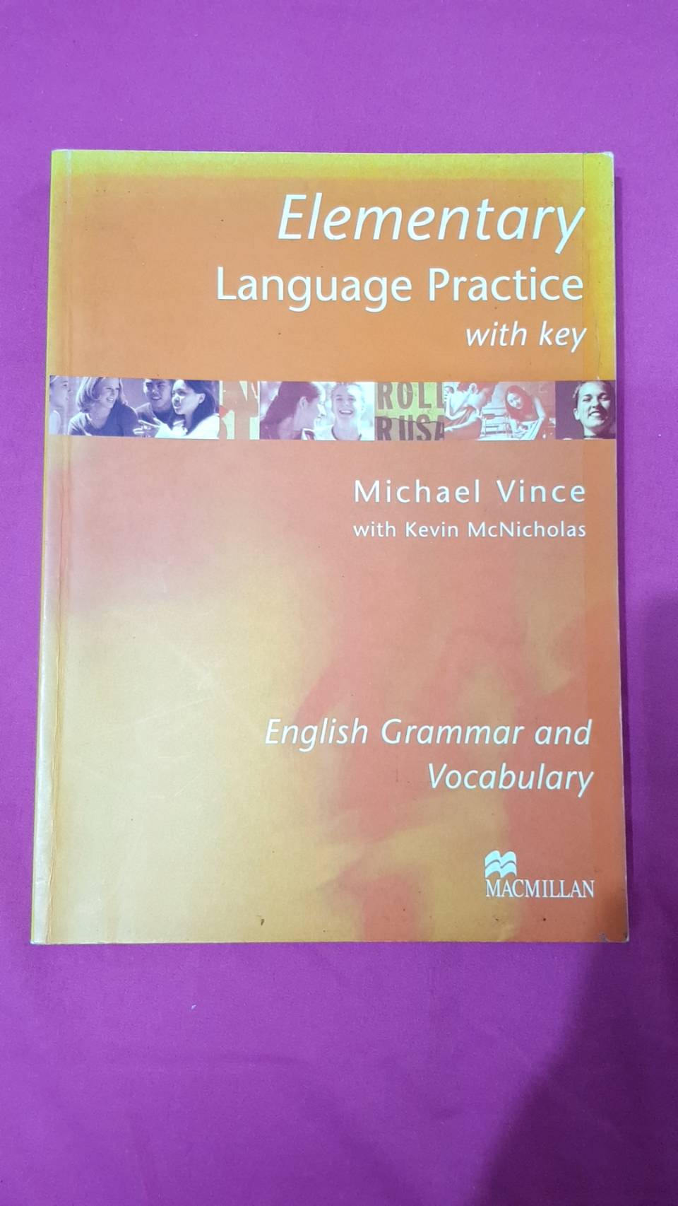 Elementary Language Pratice with Key, Michael Vince, English Grammar and Vocabbulary, Macmillan