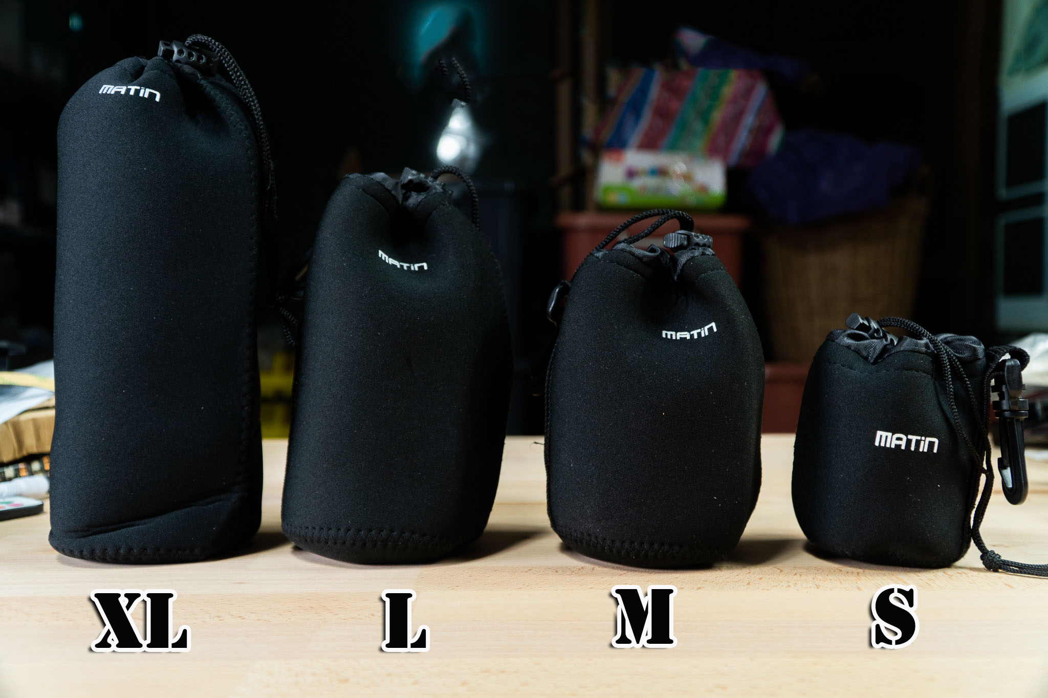 ถุงใส่เลนส์ / ถุงเก็บเลนส์ กันเป็นรอย และลดแรงกระแทก สีดำ/สีส้ม/สีม่วง มี4ไซร์ พร้อมส่ง