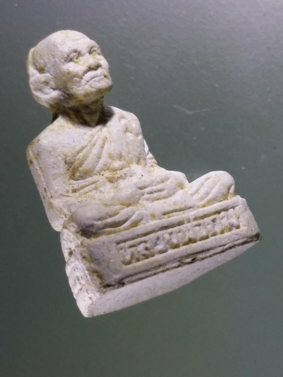 Antig Pim 334 รูปหล่อลอยองค์ เนื้อผง หลวงปู่ถม วัดเนินมหาเชษฐ์ จังหวัดสุพรรณบุรี