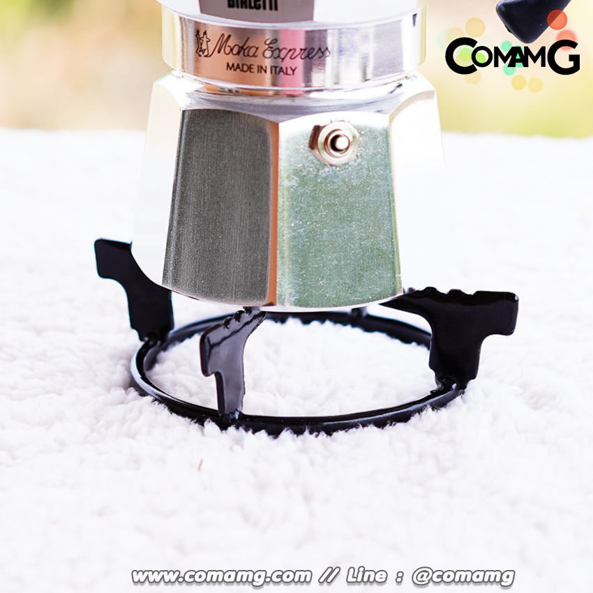 ฐานวางหม้อต้มโมก้าพอท (Moka Pot) บนเตาแก๊ส