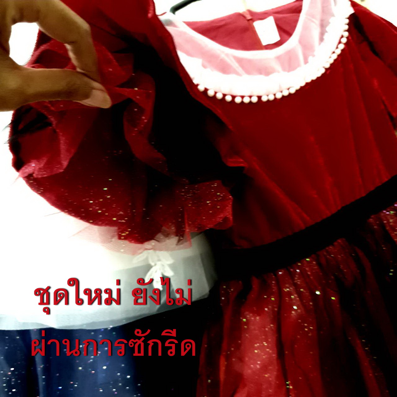 Gd35481 พร้อมส่งจากไทย ชุดราตรีเด็กสีแดงกำมะหยี่ ทรงสั้น มีแขน หรือ ใช้เป็น ชุด คริสมาส เด็ก ผู้หญิง ได้ ชุดคริสมาสต์