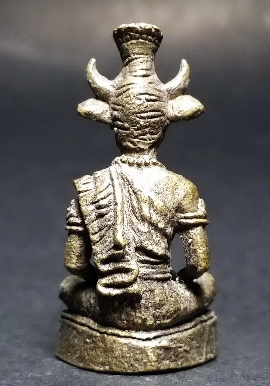 รหัสสินค้า พระกริ่ง พระหล่อ 394 รูปหล่อพ่อปู่ฤาษีตาวัว ไม่ทราบสำนัก เนื้อทองเหลืองเก่า ไม่ทราบปีที่สร้าง