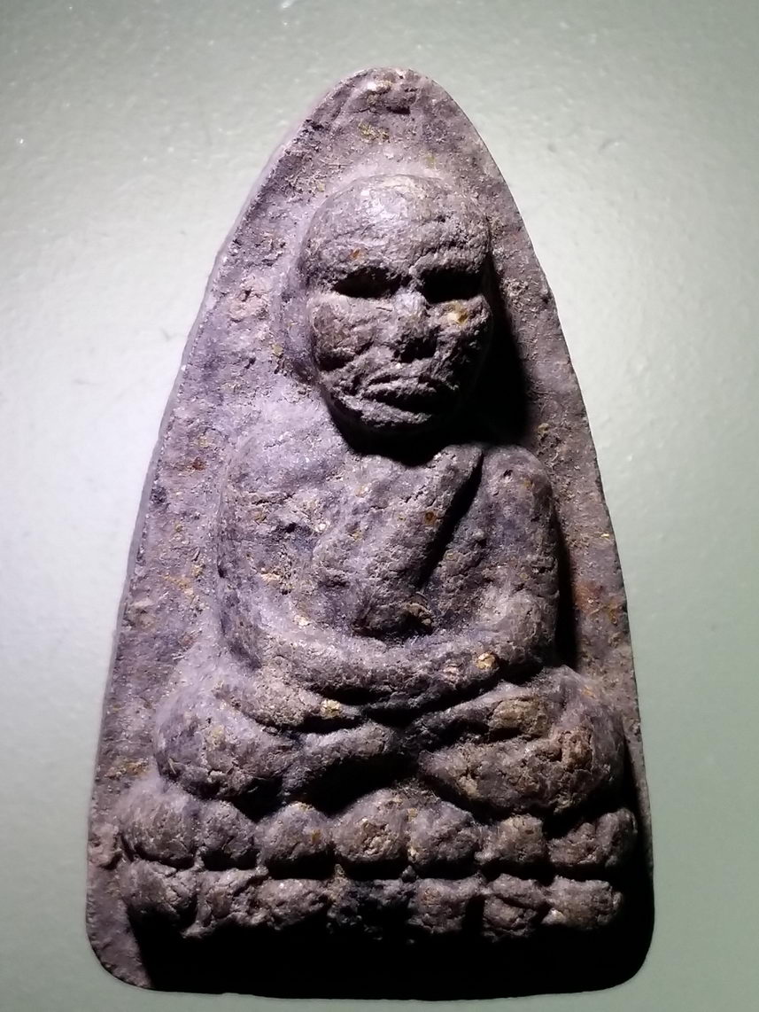 รหัสสินค้า หลวงปู่ทวด วัดต่างๆ 545 หลวงปู่ทวด พิมพ์ใหญ่ วัดห้วยมงคล จังหวัดประจวบคีรีขันธ์ ยุคต้น พระรายการนี้ให้เช่าบูชาแล้ว