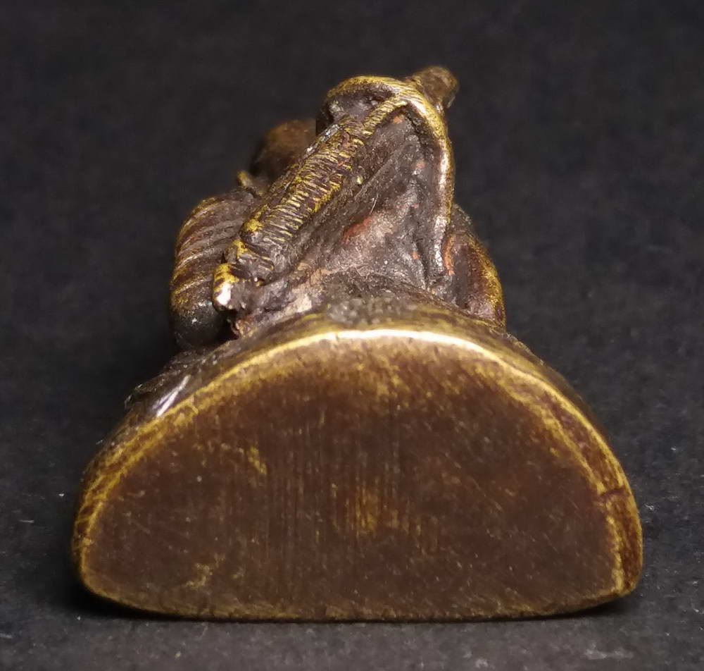 รหัสสินค้า พระกริ่ง พระหล่อ 116 รูปหล่อพระสิวลีมหาลาภ เนื้อทองผสม ตอกโค๊ต ปพ. ไม่ทราบสำนัก