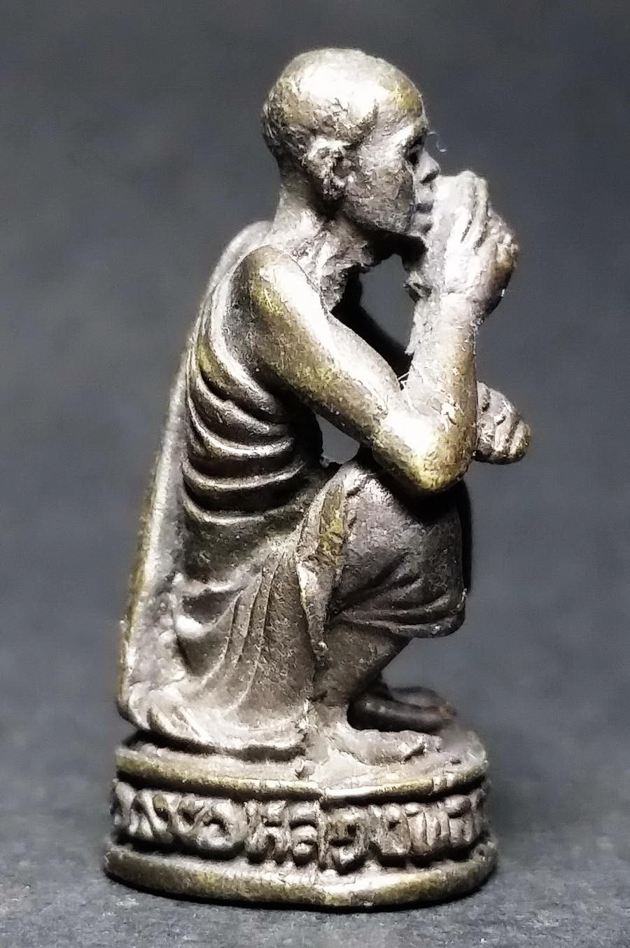 รหัสสินค้า พระกริ่ง พระหล่อ 422 รูปหล่อหลวงพ่อคูณ วัดบ้านไร่ อำเภอด่านขุนทด จังหวัดนครราชสีมา สร้างปี 2536