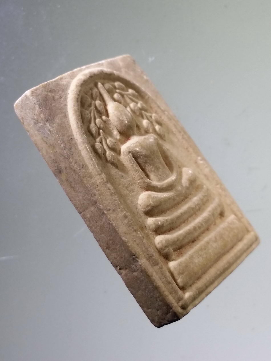 รหัสสินค้า พระสมเด็จ วัดต่างๆ 1079 พระสมเด็จเนื้อผง พิมพ์ปรกโพธิ์ วัดสระใหญ่ จังหวัดชัยนาท