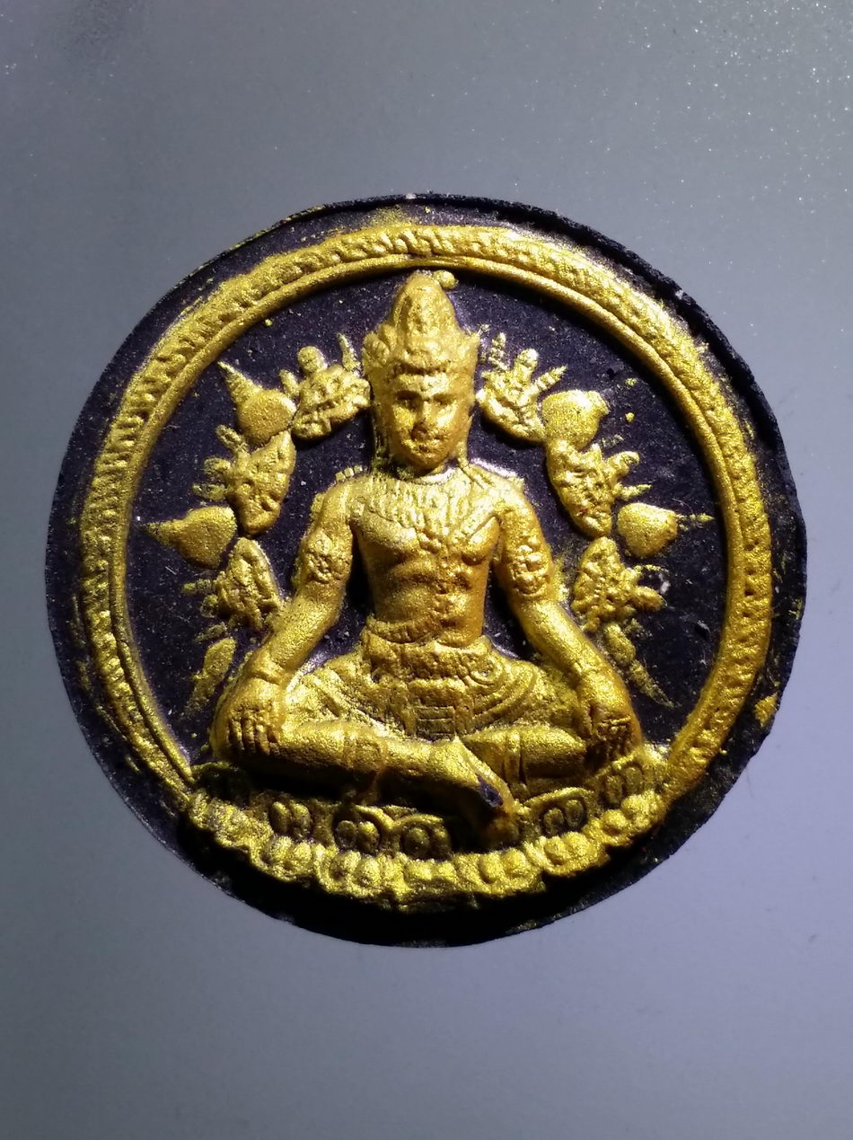 รหัสสินค้า จตุคามรามเทพ 566 ท้าวจตุคามรามเทพ รุ่นพระธาตุนครศรี เนื้อดำปัดทอง วัดพระมหาธาตุวรมหาวิหาร จังหวัดนครศรีธรรมราช สร้างปี 2550