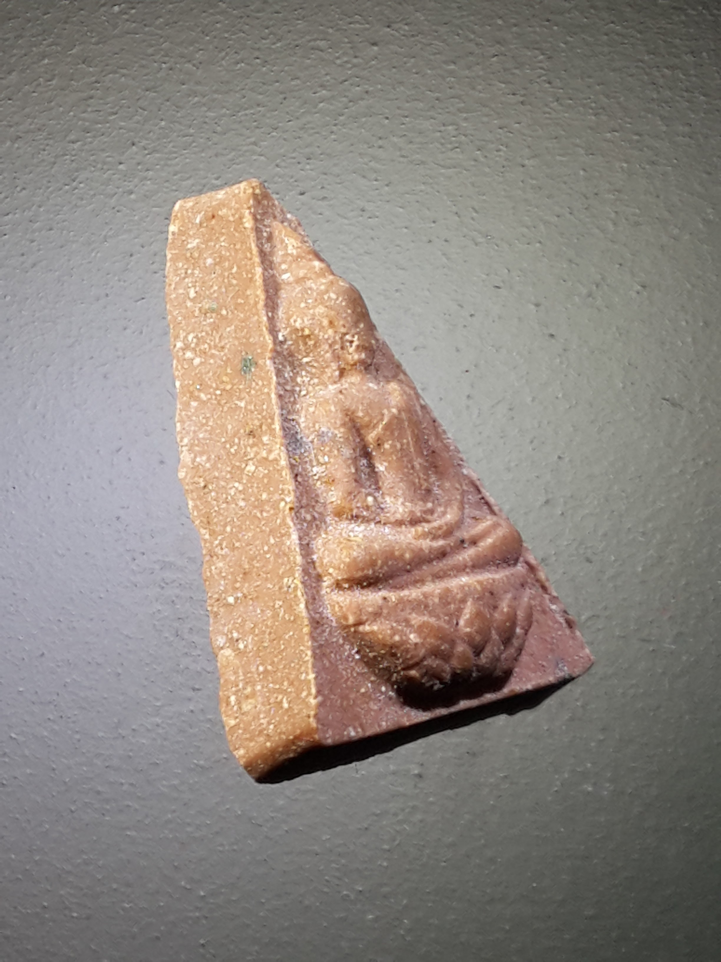 รหัสสินค้า พระมีกล่อง 396 พระกำลังแผ่นดิน เนื้อผง พิมพ์เล็ก ที่ระลึกโครงการ 72 ล้านหยด ทดแทนพระคุณแม่ กองทัพบกจัดสร้าง