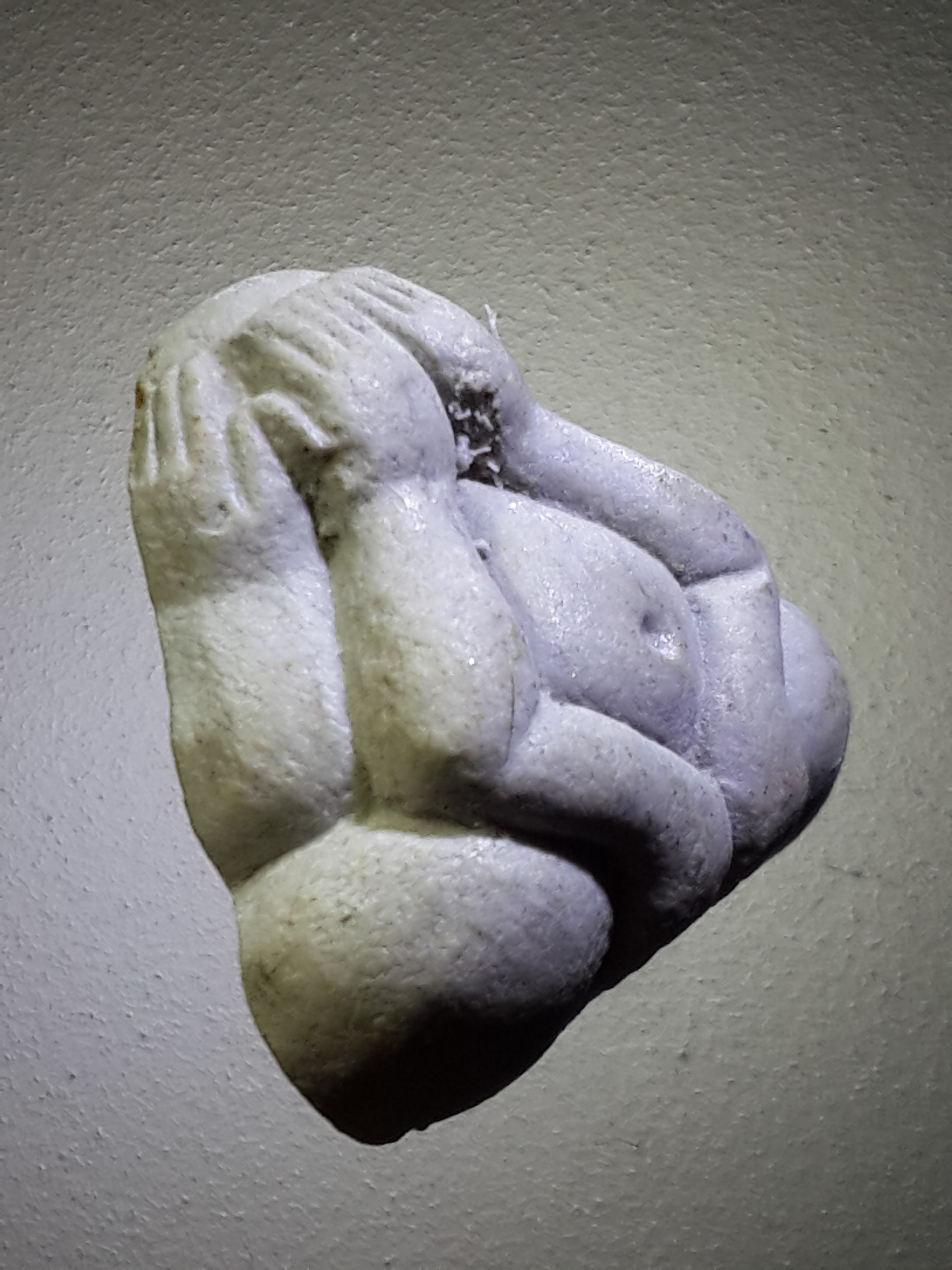 รหัสสินค้า พระปิดตาทั่วไป 239 พระปิดตาเนื้อผง หลังยันต์ห้า เนรัญชรา หลวงพ่อสงวน วัดเนรัญชรา อำเภอชะอำ จังหวัดเพชรบุรี