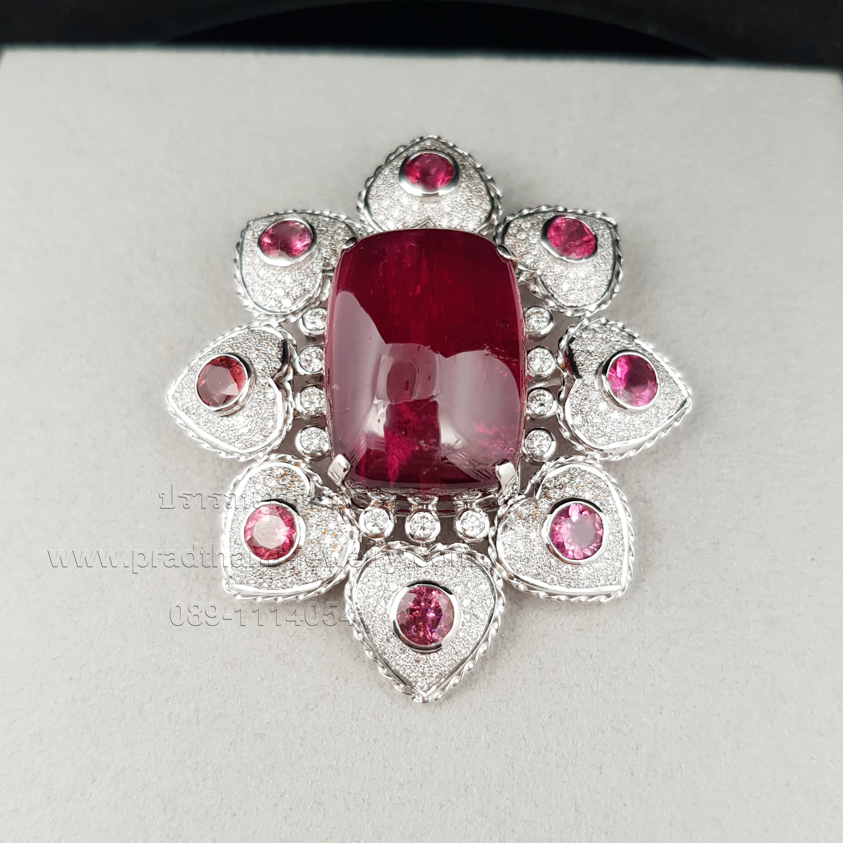 จี้รูเบลไลท์ประดับเพชร