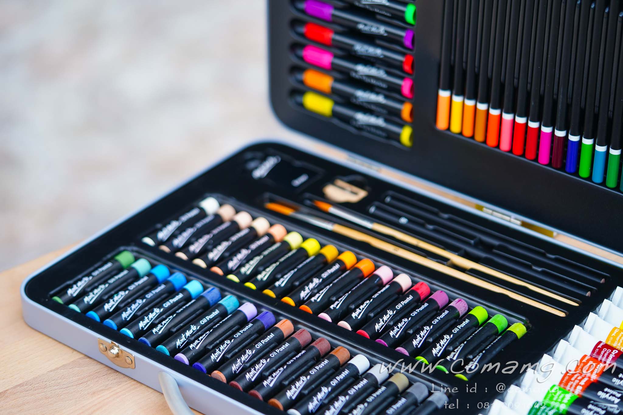 ชุดสี Mont Marte กระเป๋ากล่องเหล็ก อุปกรณ์วาดรูป 90 ชิ้น สีอะคริลิค ชอล์คน้ำมัน สีไม้ เมจิก พร้อมพู่กัน และอุปกรณ์วาดเขียน