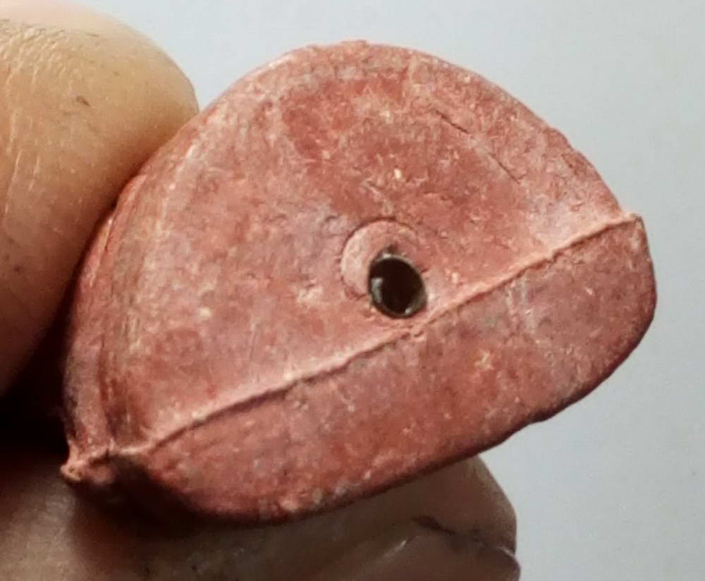 รหัสสินค้า พระไม่ทราบที่ 167 รูปหล่อหลวงพ่อเงิน เนื้อผงฝังตะกรุด ไม่ทราบวัดที่ออก น่าจะเป็นวัดทางจังหวัดพิจิตรครับ