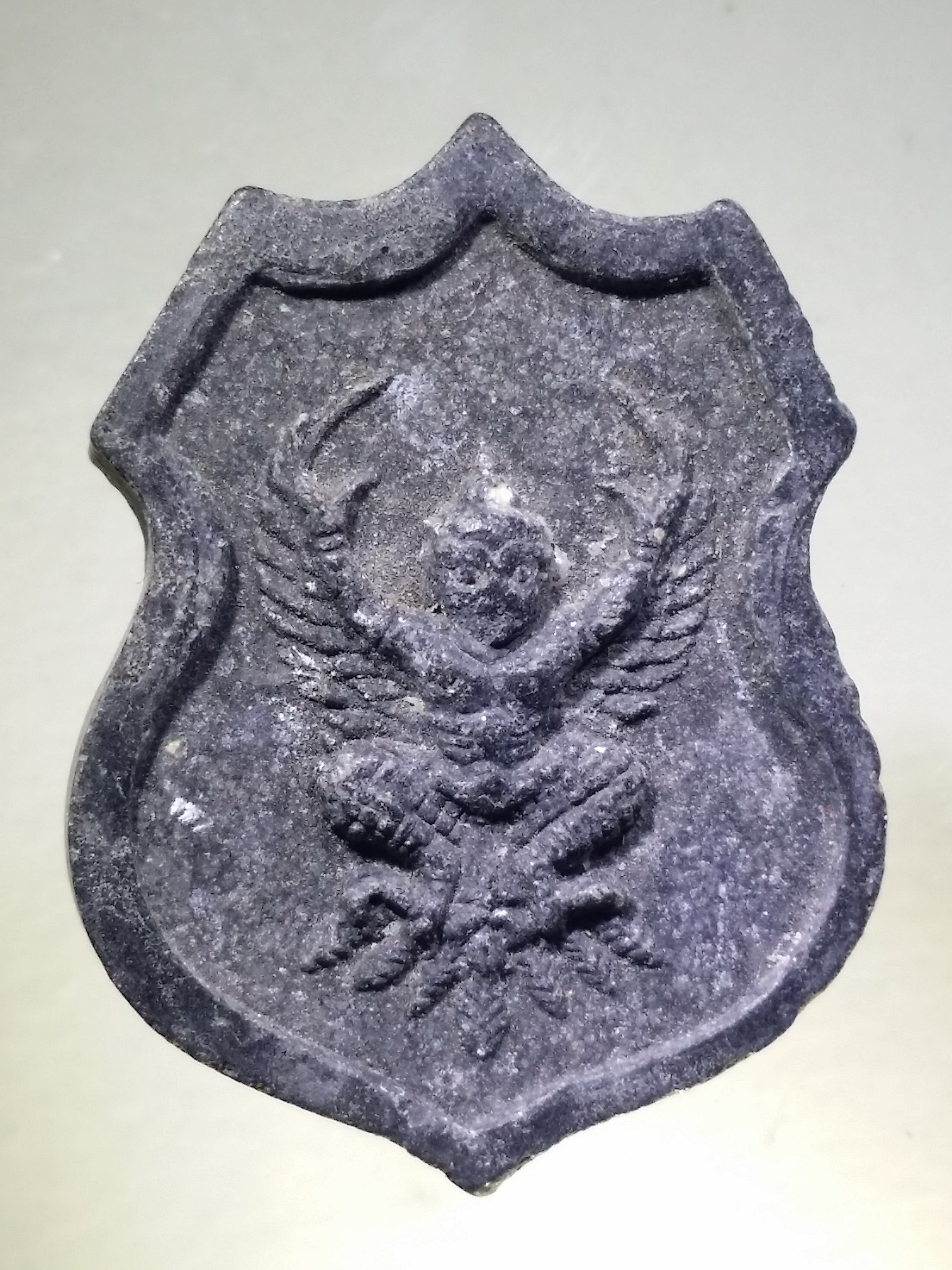 รหัสสินค้า พระไม่ทราบที่ 310 พระพิฆเณศวร เนื้อผงใบลาน หลังพญาครุฑ ไม่ทราบที่