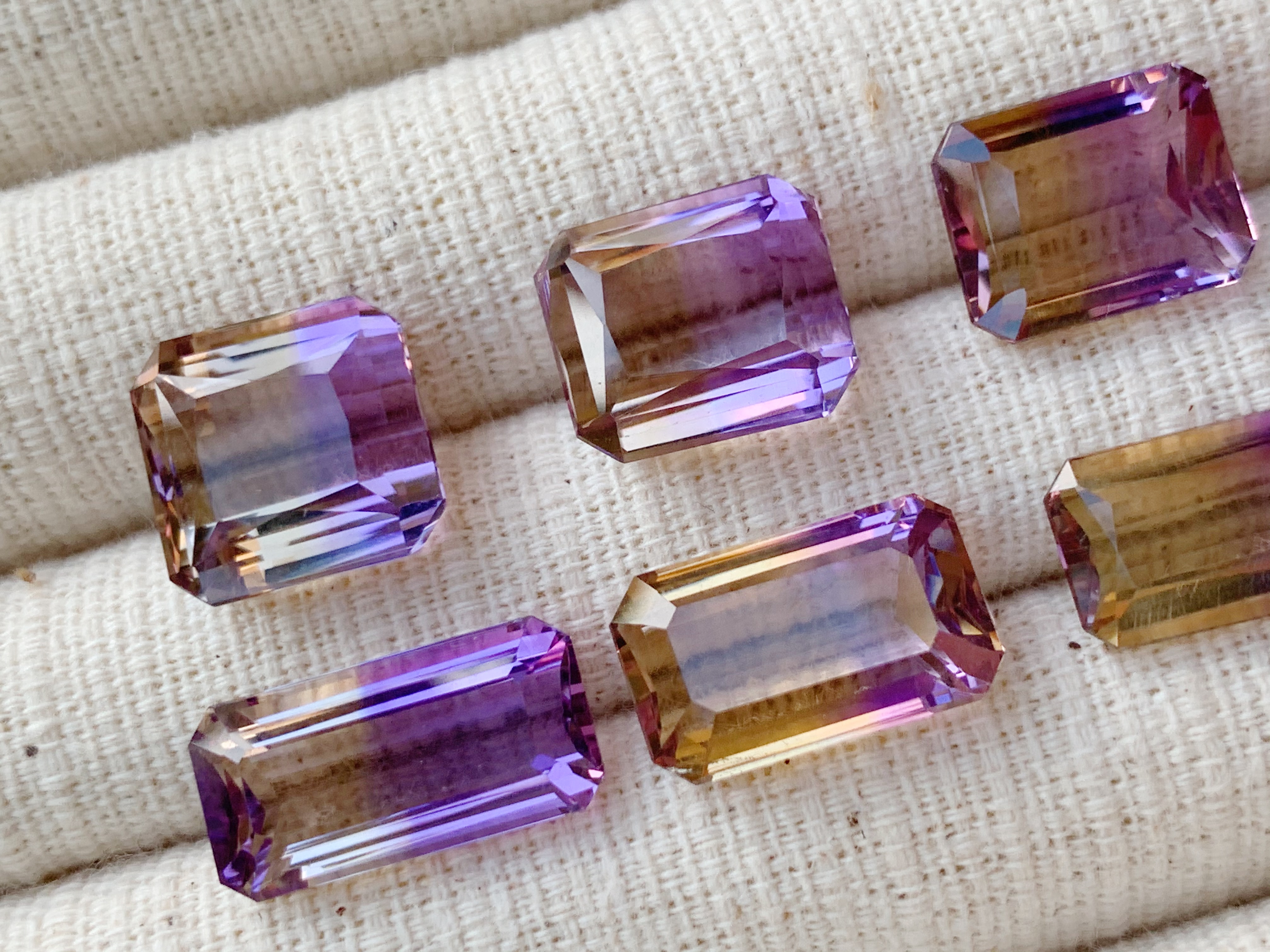 อเมทริน 60.85 กะรัต