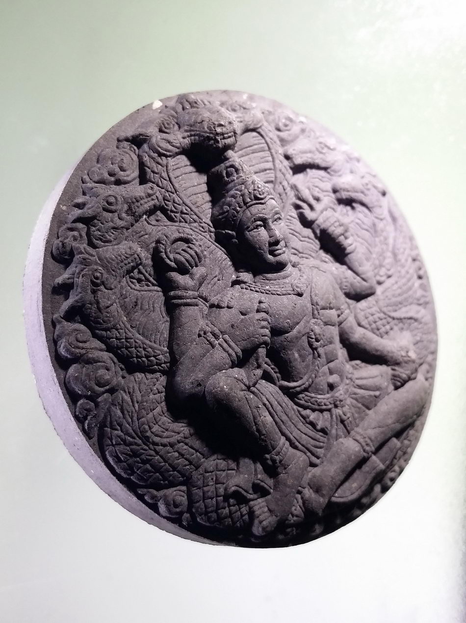 รหัสสินค้า จตุคามรามเทพ 977 พระเทวราชโพธิสัตว์ จตุคามรามเทพ รุ่น สิริมงคล เนื้อว่านกากยายักษ์ ฝังแร่มวลสาร สร้างปี 2549