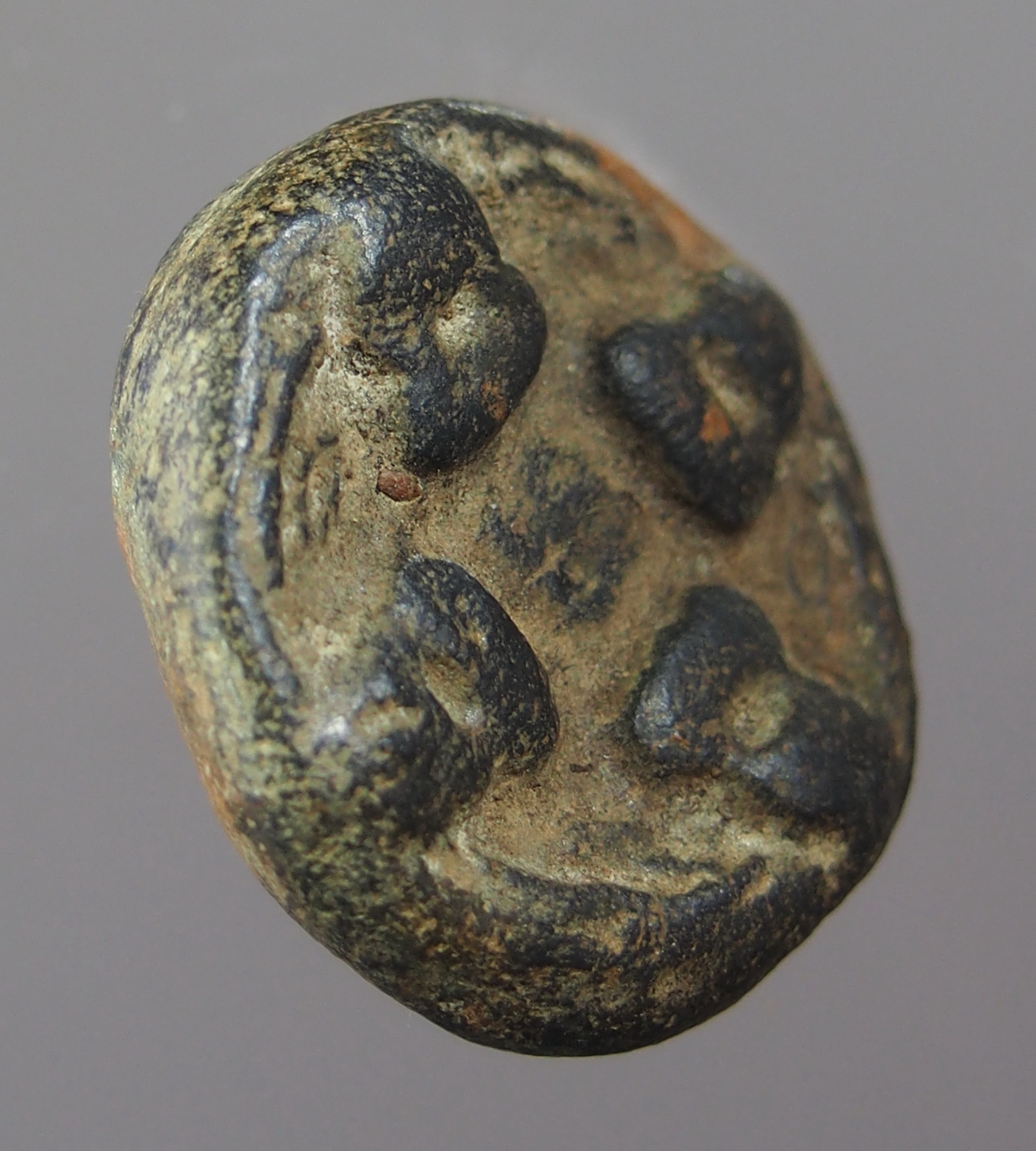 รหัสสินค้า พระกรุ 086 พระปิดตาสี่ทิศ เนื้อดินเผา กรุวัดคูยาง กำแพงเพชร