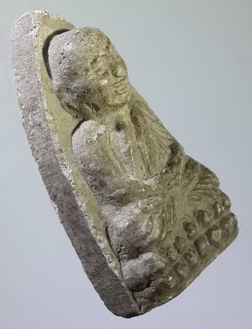 รหัสสินค้า หลวงปู่ทวด วัดต่างๆ 118 หลวงปู่ทวด วัดช้างให้ จังหวัดปัตตานี พิมพ์เตารีดหลังเรียบ ไม่ทราบวัดที่ออก