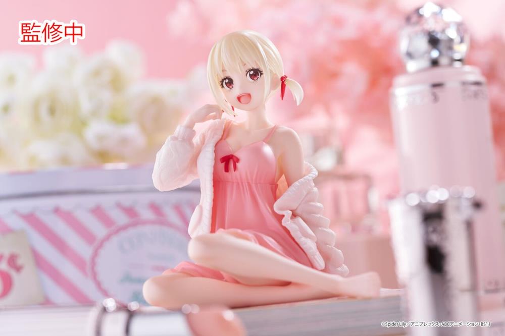 (Preorder ถึงวันที่ 2/3/2024) เปิดรับPreorder มีค่ามัดจำ 100 บาท 01036704 taito Desktop Cute Chisato Nishikigi (Roomwear Ver.