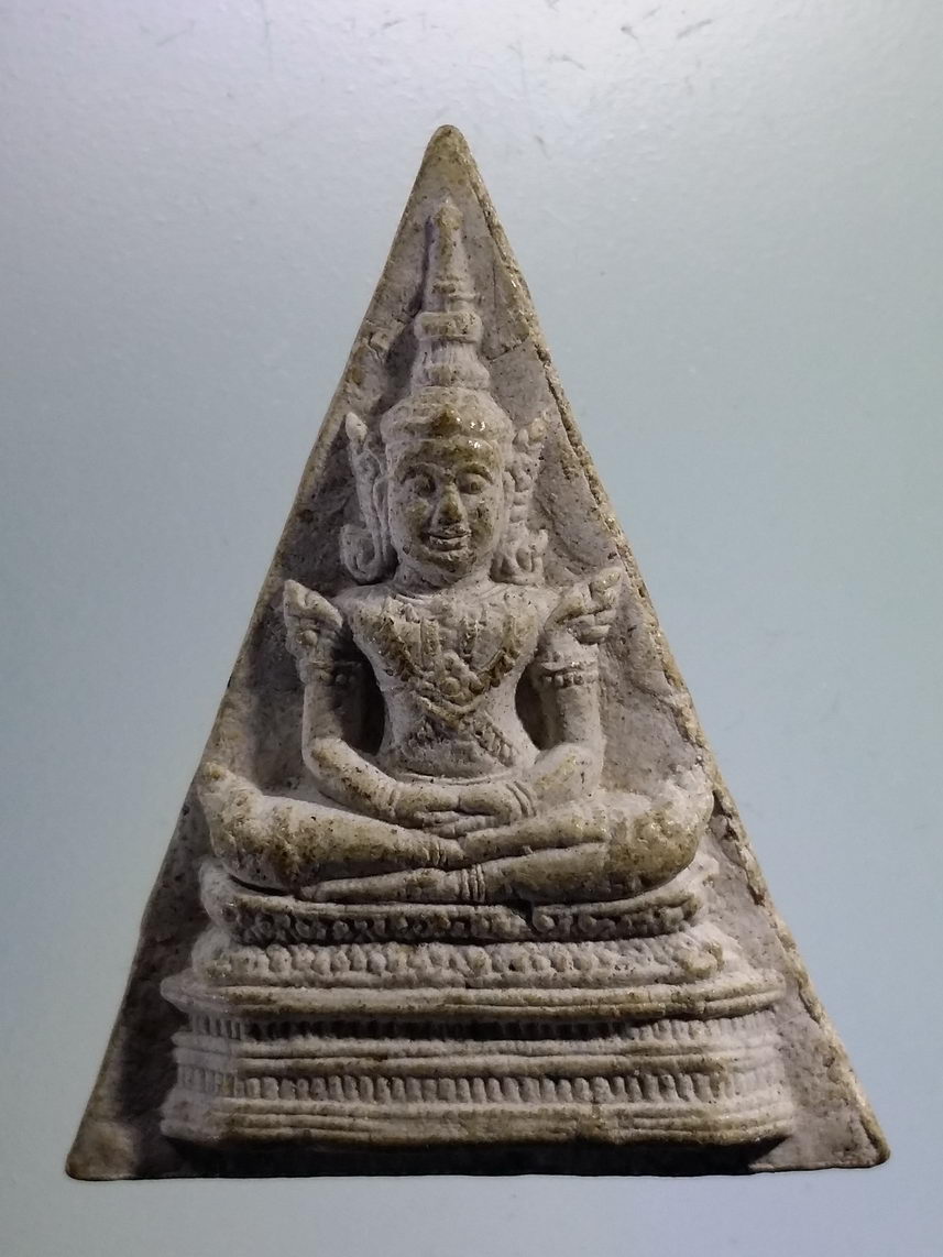 รหัสสินค้า พระเนื้อดิน เนื้อผง เนื้อว่าน 8188 พระแก้วมรกตเนื้อผง รุ่นสร้างอุโบสถ วัดป่าเจริญราช