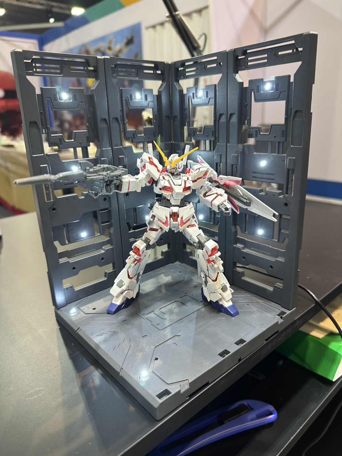 <Preorder ปิดรับวันที่3/11/2025 > 🔔เปิดรับPreorder ไม่ต้อมัดจำ LED HANGER BASE (unpainted)