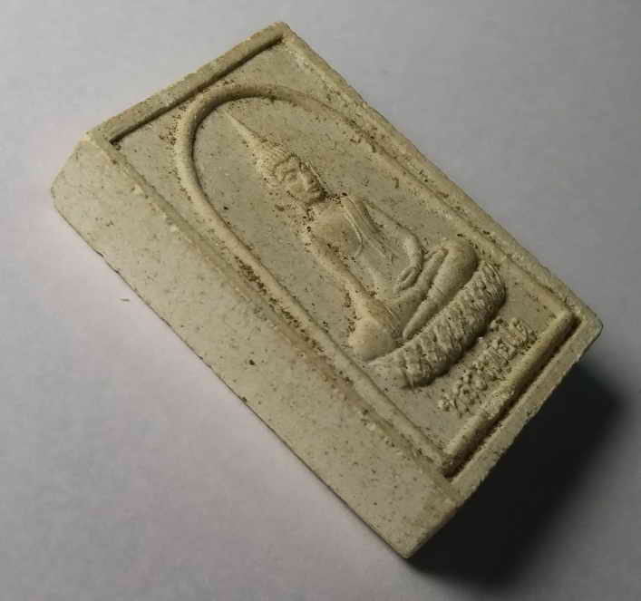 รหัสสินค้า พระเนื้อดิน เนื้อผง เนื้อว่าน 322 พระผงพิมพ์พระพุทธหลวงพ่อโต วัดน้อย ที่ระลึกในงานปิดทองฝังลูกนิมิต