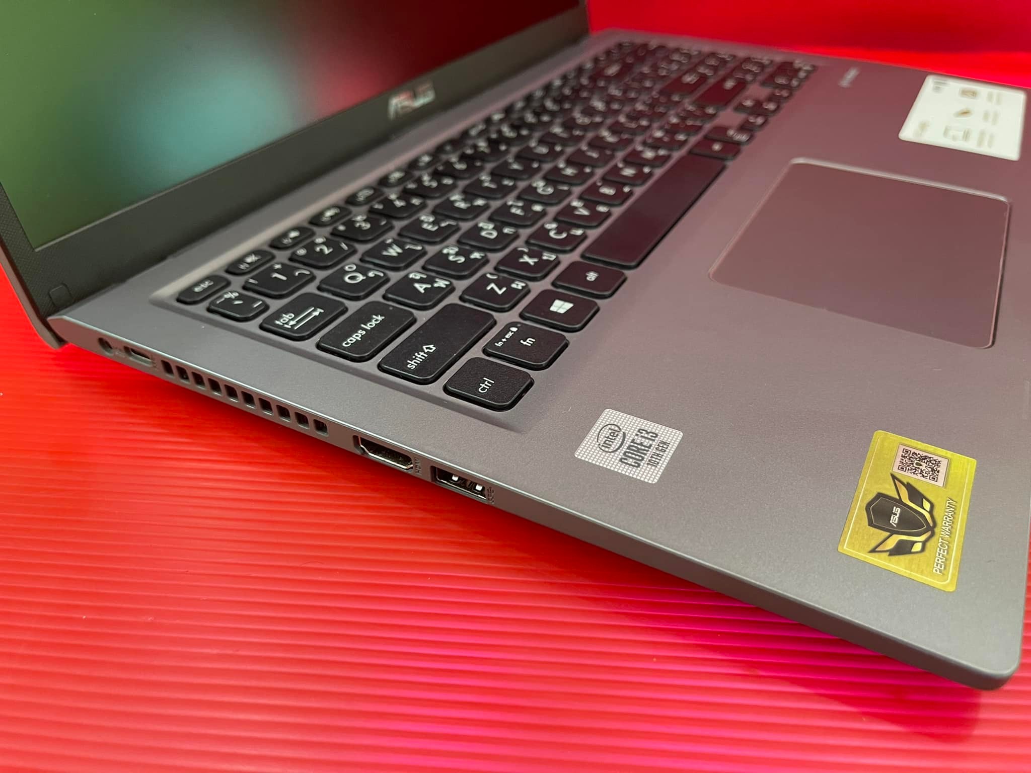 ( SOLD OUT ) Asus X515JA-EJ001T ประกันเหลือ