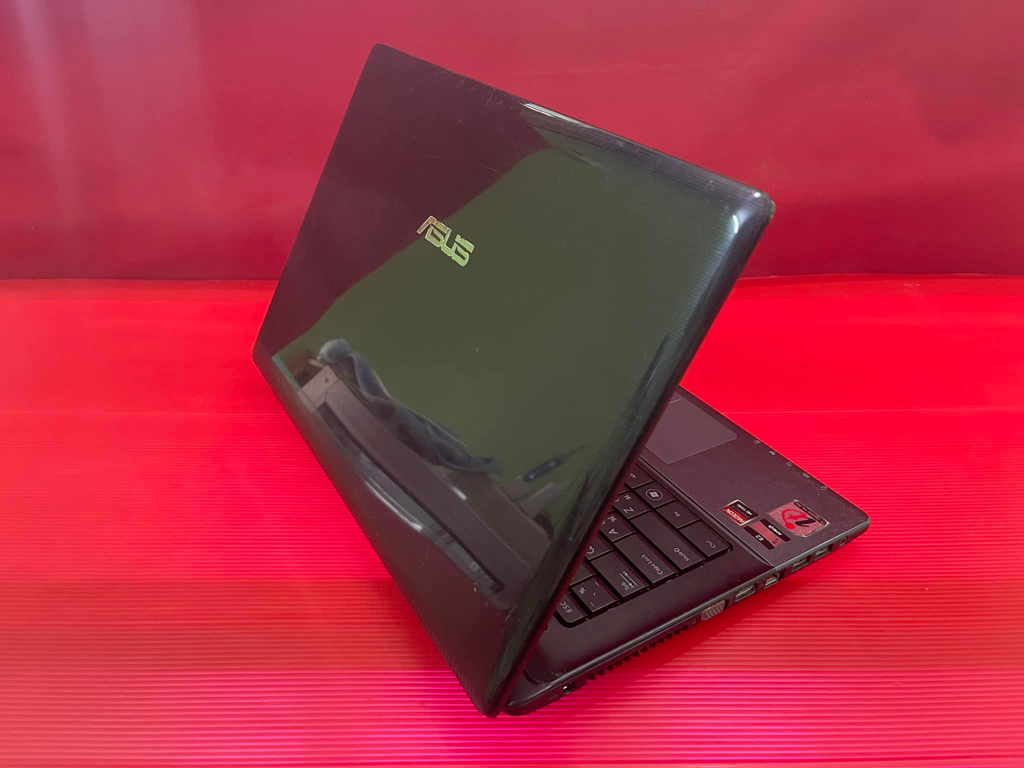 ASUS X45U