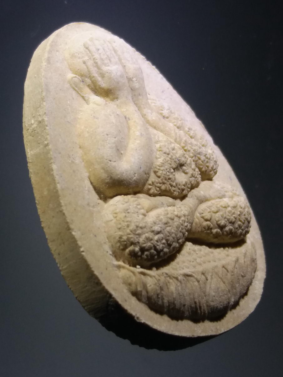 รหัสสินค้า พระมีกล่อง 3881 พระปิดตารัตน พระอาจารย์เลี่ยม กิตติเมธี วัดบ้านบุ รุ่นเสริมบารมีสร้างปี 2539