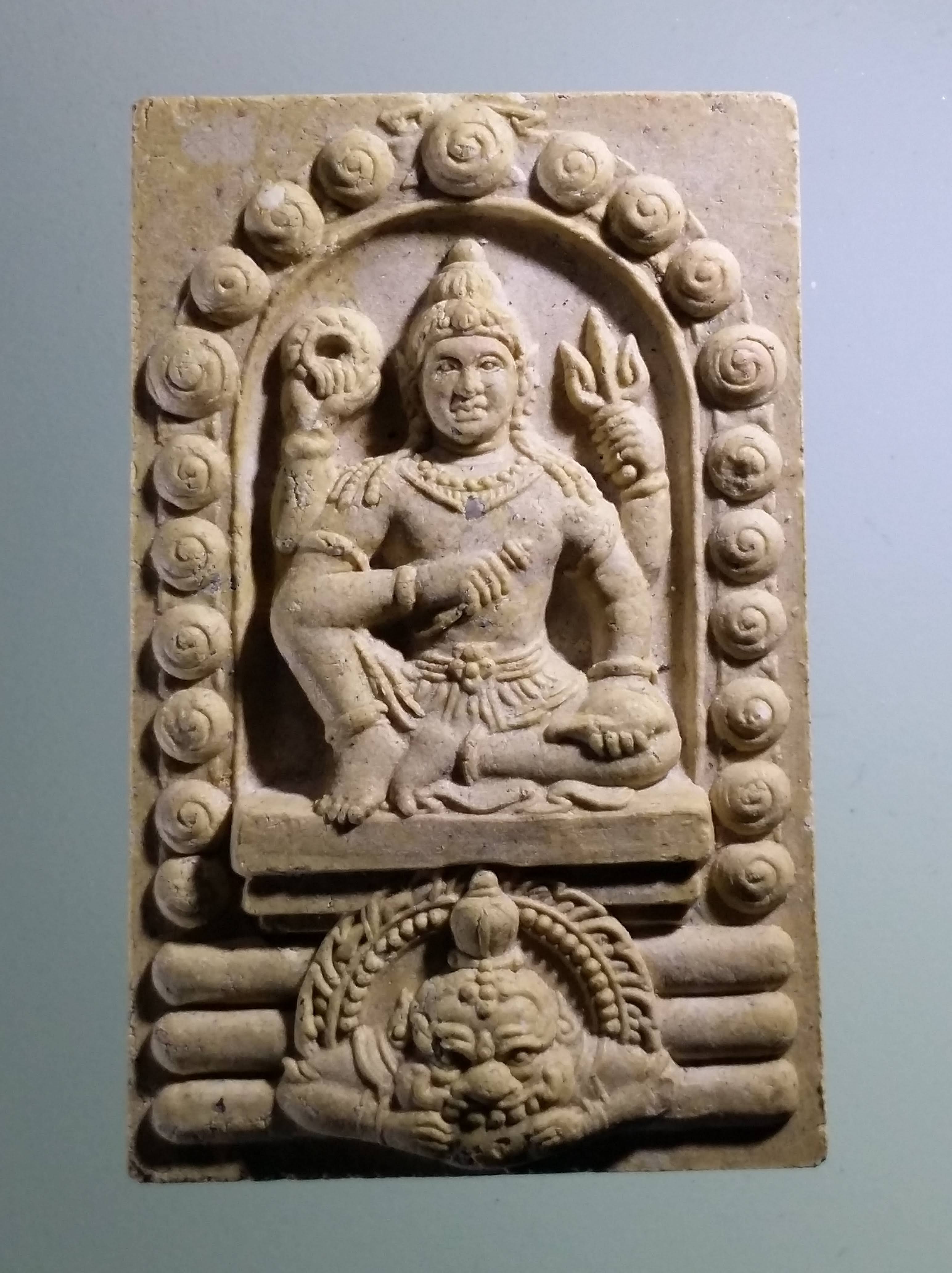 รหัสสินค้า จตุคามรามเทพ 493 พระเทวราชโพธิสัตว์จตุคามรามเทพ หลังพระแม่ธรณีบีบมวยผม รุ่น สิริมงคล ปี 49