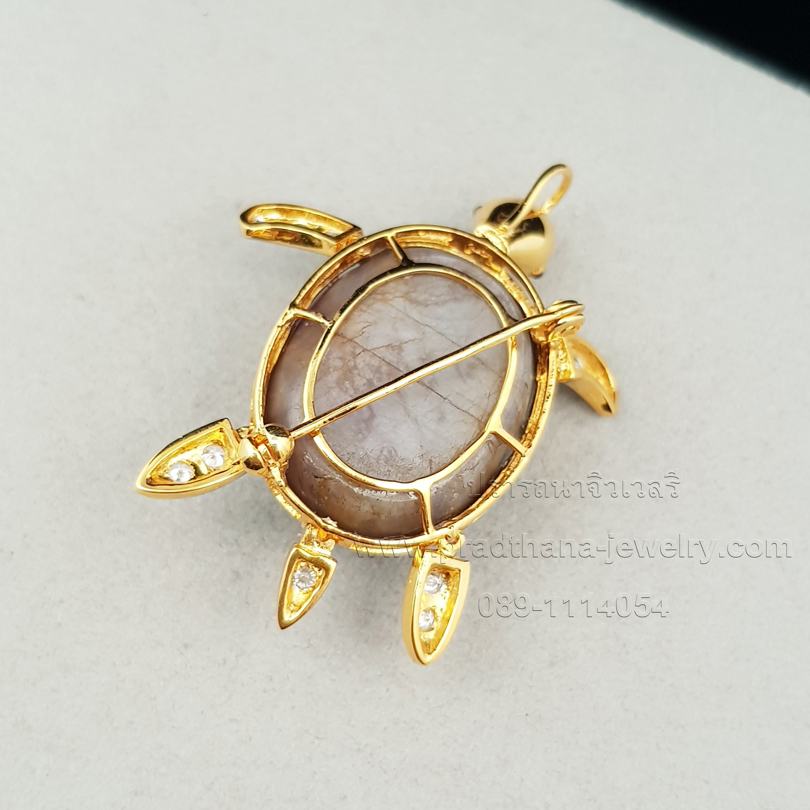 จี้เข็มกลัดเต่าไพลินสตาร์ประดับเพชร